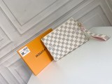 B1P46E52 Popular leather bag