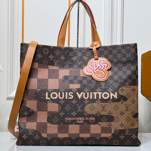 B1P46E81 Popular leather bag