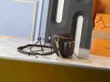 B1P46E71 Popular leather bag