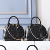 B1P46E87 Popular leather bag