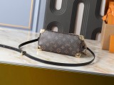 B1P46E88 Popular leather bag