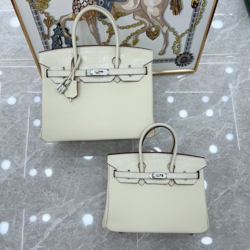 B1N46H2 Popular  leather bag 