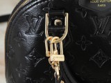 B1P46E87 Popular leather bag