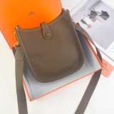 B1N46H5 Popular leather bag