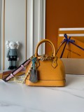 B1P46E95 Popular leather bag