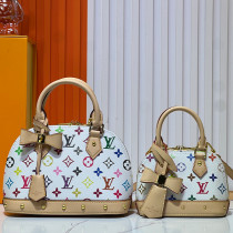 B1P46E104 Popular leather bag