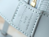 B1P46E103 Popular leather bag