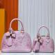 B1P46E106 Popular leather bag