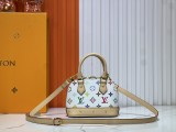 B1P46E104 Popular leather bag