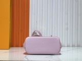 B1P46E106 Popular leather bag