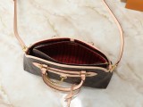B1P46E107 Popular leather bag