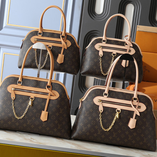 B1P46E107 Popular leather bag