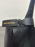 B1P46J147 Popular leather bags