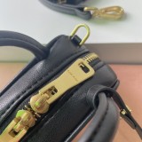 B1P46A163 Popular leather bags