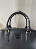 B1P46A150 Popular leather bags