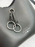 B1P46J144 Popular leather bags