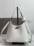 B1P46J144 Popular leather bags