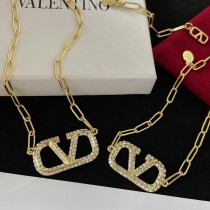 146NVL7X Popular Necklaces, Bracelets
