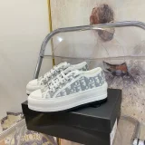 Z1YD20 Popular Sneakers