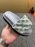5YE116Z Popular Slippers