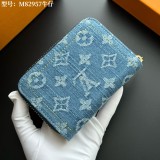 B1R56E3 Popular denim wallet ( with full packaging )