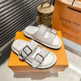14E194Z Popular Slippers