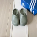 Z14A191 Popular sandals