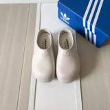 Z14A191 Popular sandals