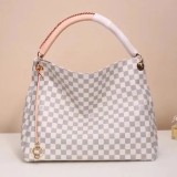 B1P31E1 Popular   leather bag 