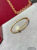 P65XK1K  Popular high quality bracelet)