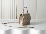 B1X56A26 Popular leather bag