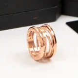 BI37J  Popular  rings