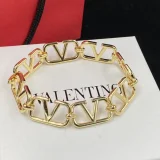 1YVL112X  Popular  Earrings Bracelets Necklaces