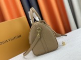 B1X56E29 Popular leather bag