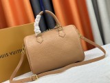 B1X56E29 Popular leather bag