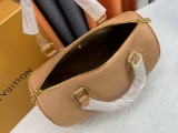 B1X56E29 Popular leather bag