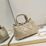 B1N66D2 Popular leather bag
