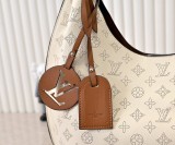 B1N66E4 Popular leather bag