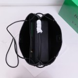B1X66A35 Popular high-quality leather bag