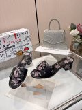 Z2X66A43 Popular high-quality leather slippers