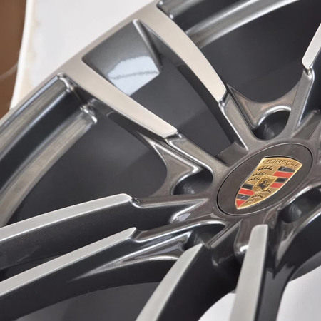 Porsche 911 20 inch 9J forged wheels alloy 6061 Bright black machine face and Matte black