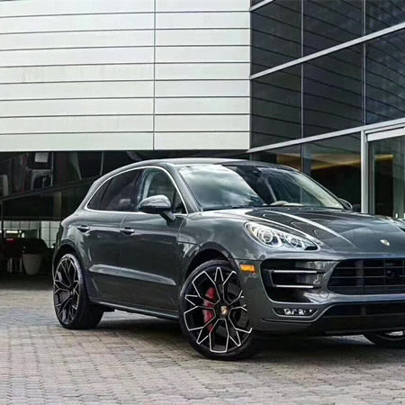 Porsche Cayenne 19 inch 9.5J forged wheels alloy 6061 bright black machine face and Matte black