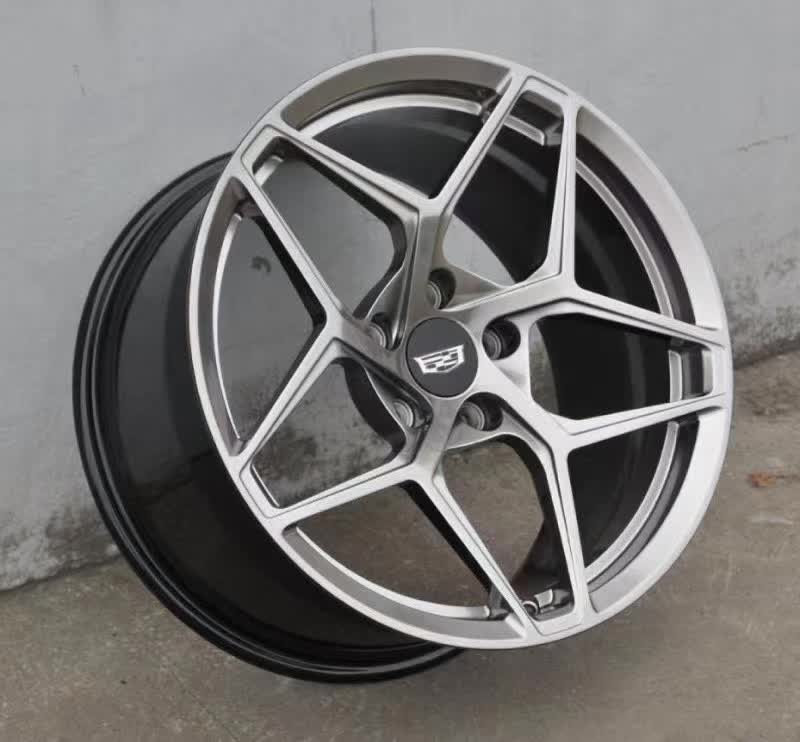 Cadillac CT4 21 inch wheels