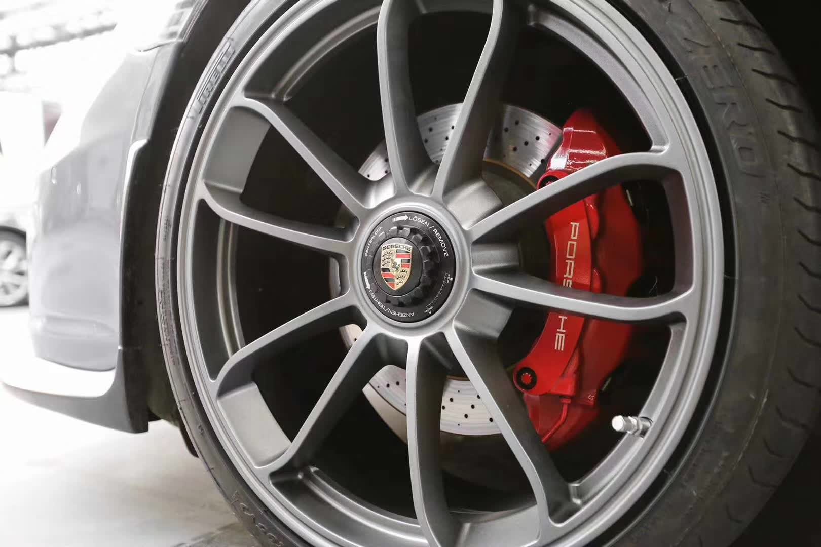 Porsche 718 Center lock wheels 23 inch rim