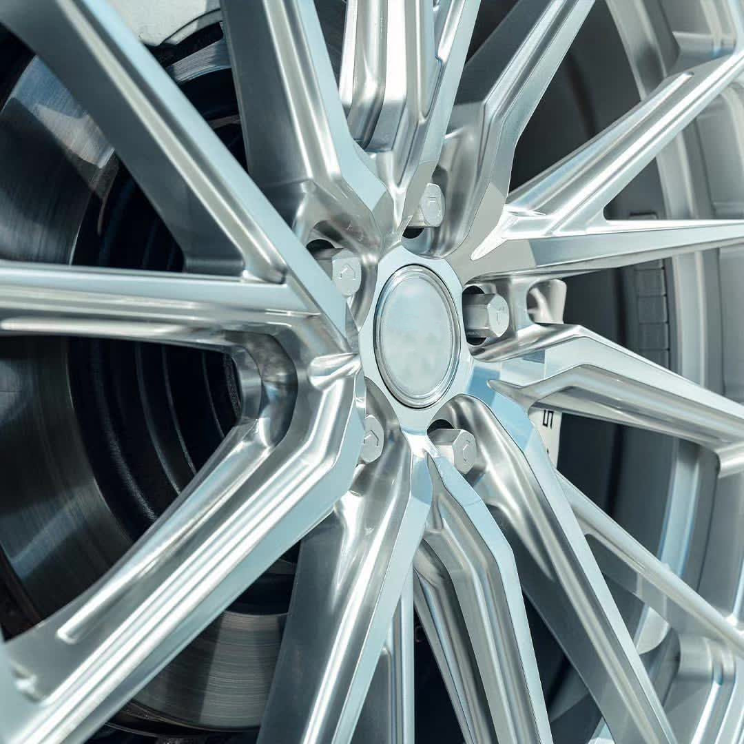 Cheap Tesla FORGED wheels 22 inch rims