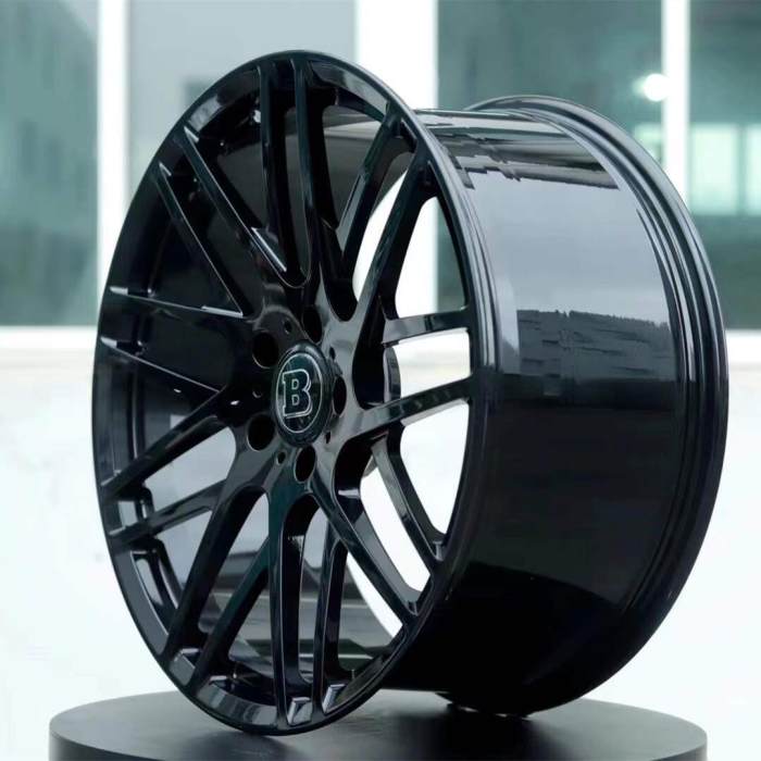 Mercedes Benz 23 inch wheels
