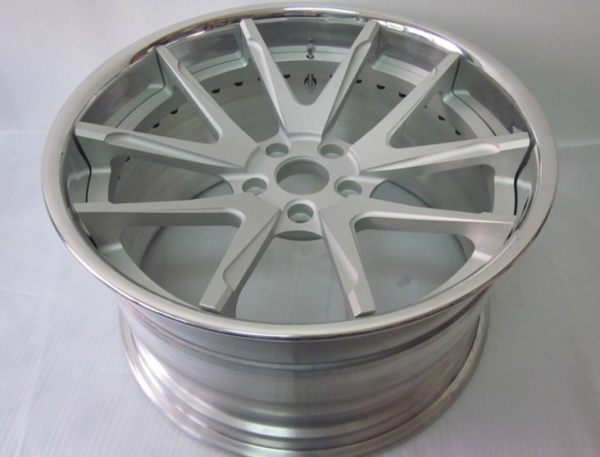 Aftermarket Custom Forged 3-piece wheels Silver Center Polish Rim