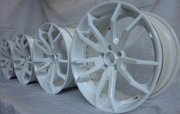 Aftermarket Custom Forged 3-piece wheels 20x10.5J Silver White Center Polish Rim