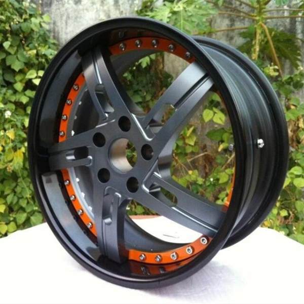 Aftermarket Custom Forged 3-piece wheels Gunmetal Center Black Rim