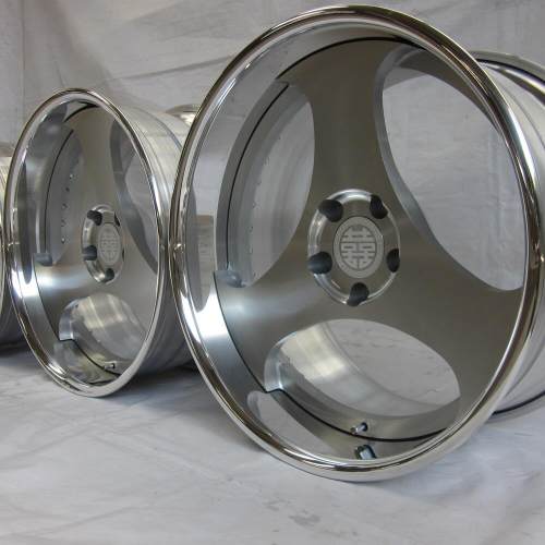 Aftermarket Custom Forged 3-piece wheels Silver Center Polish Rim